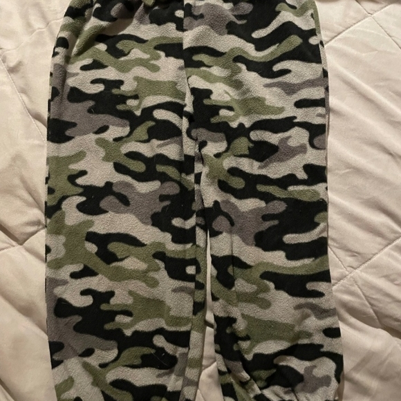 Camouflage Sweatpants - Picture 1 of 2